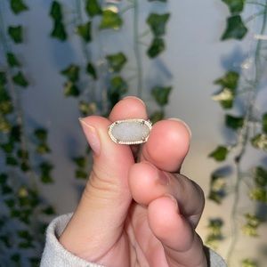 Kendra Scott white iridescent drusy stone💎